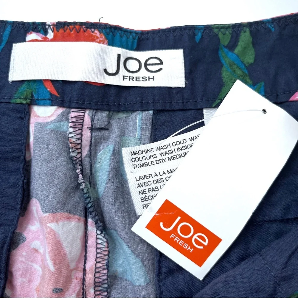 NWT Joe Fresh Navy 100% Cotton Shorts with Tropical Floral Print - Picture 2 of 6